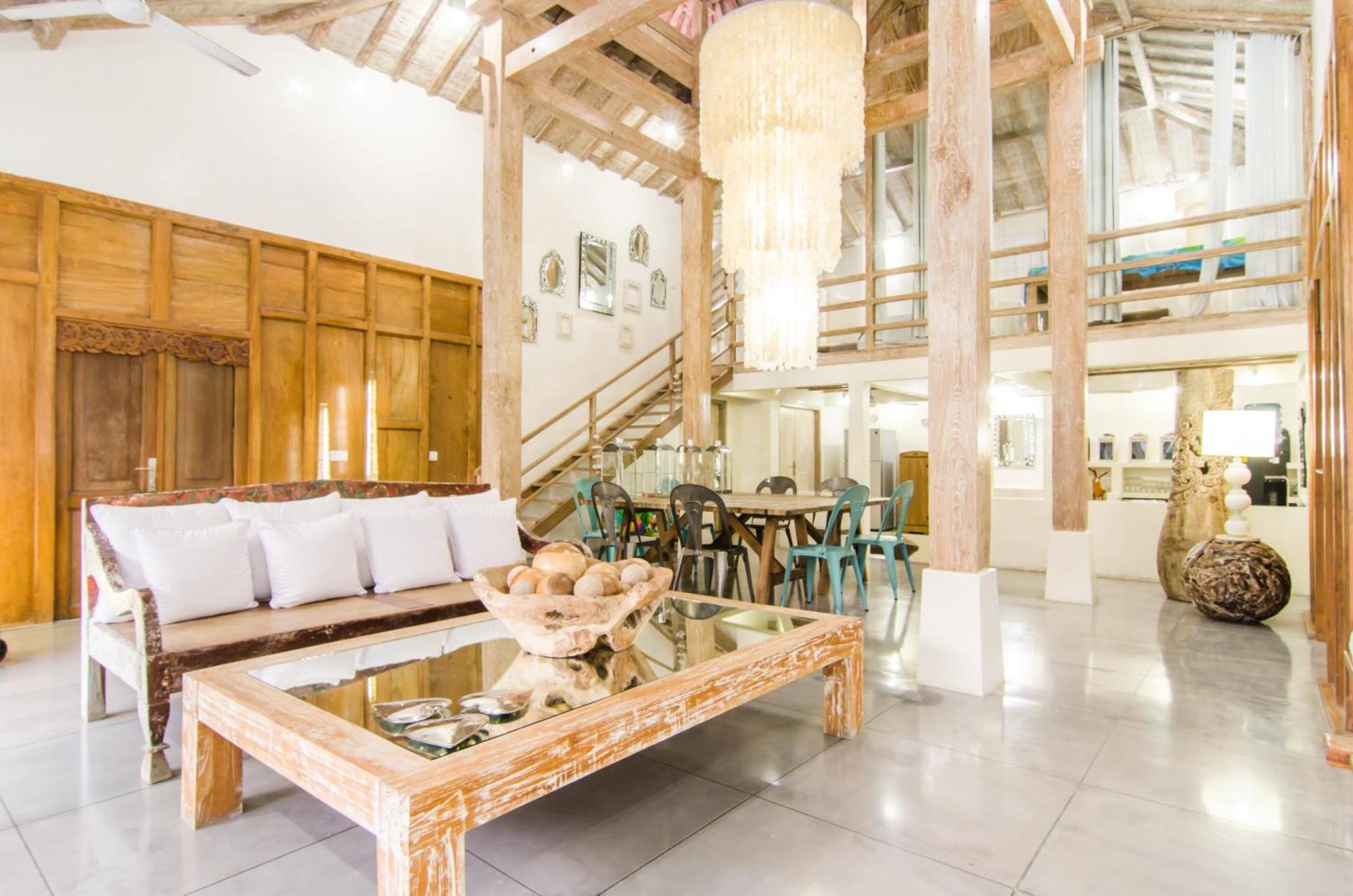 Luxurious&spacious 4br In Seminyak (Bali)