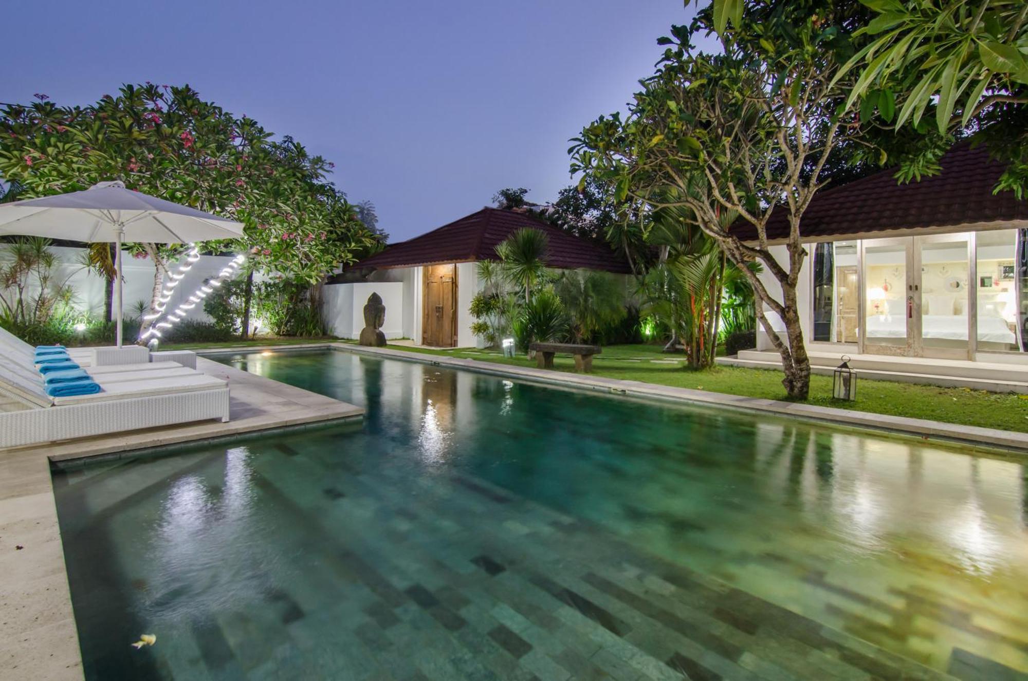 Villa Luxurious&spacious 4br In Seminyak (Bali)