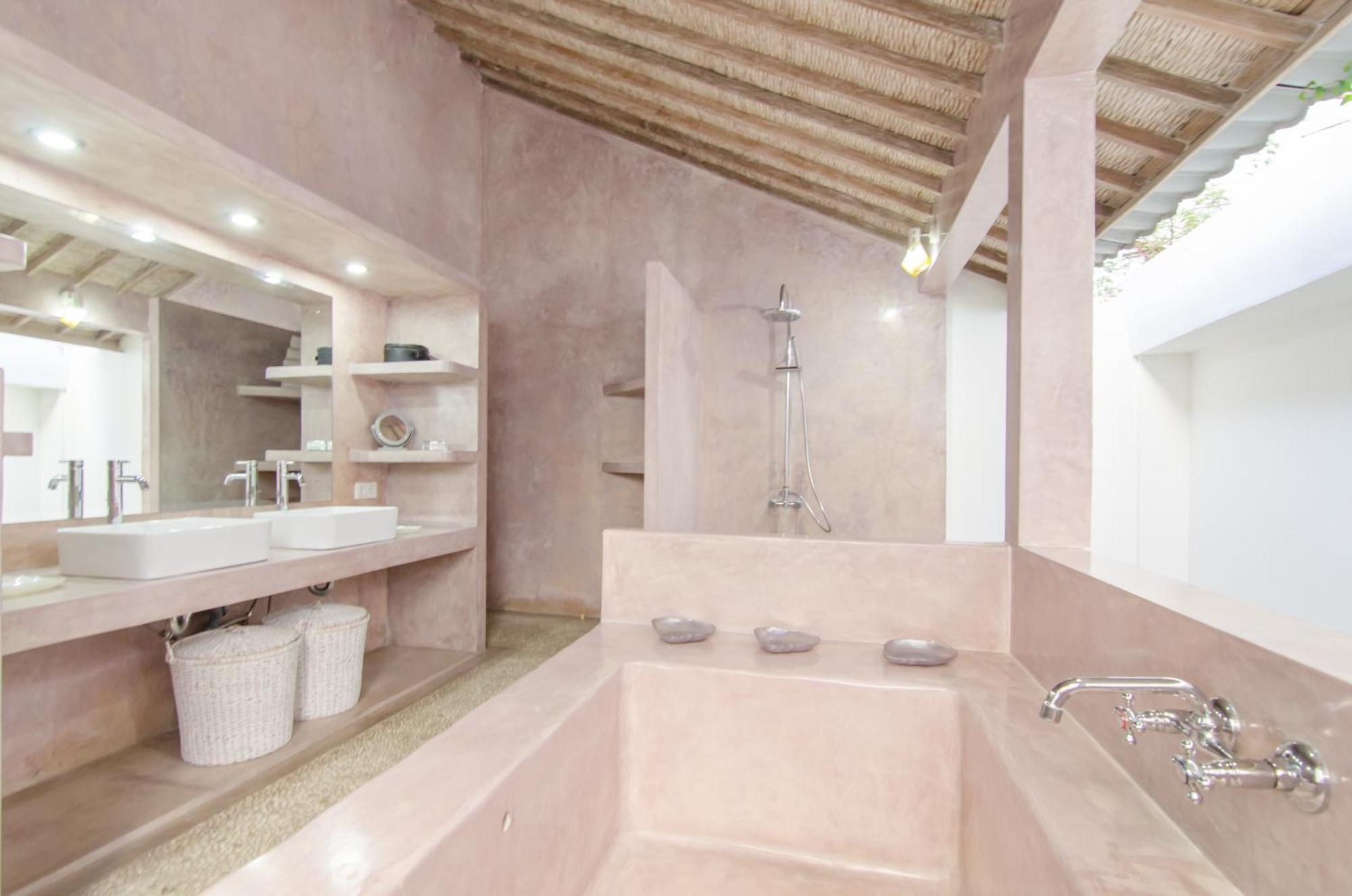 Luxurious&spacious 4br In Villa